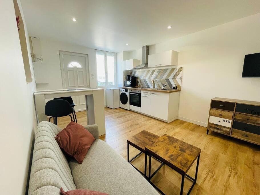 Le Belloc- Suberbe Appartement T1 Bis - Au Calme - Terrasse - Vue Jardin Agen Bagian luar foto